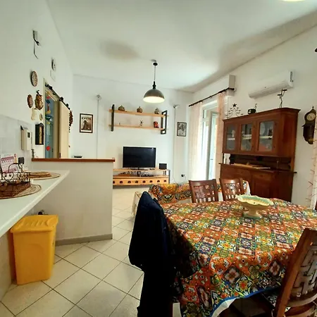 Apartment House Via Napoli *